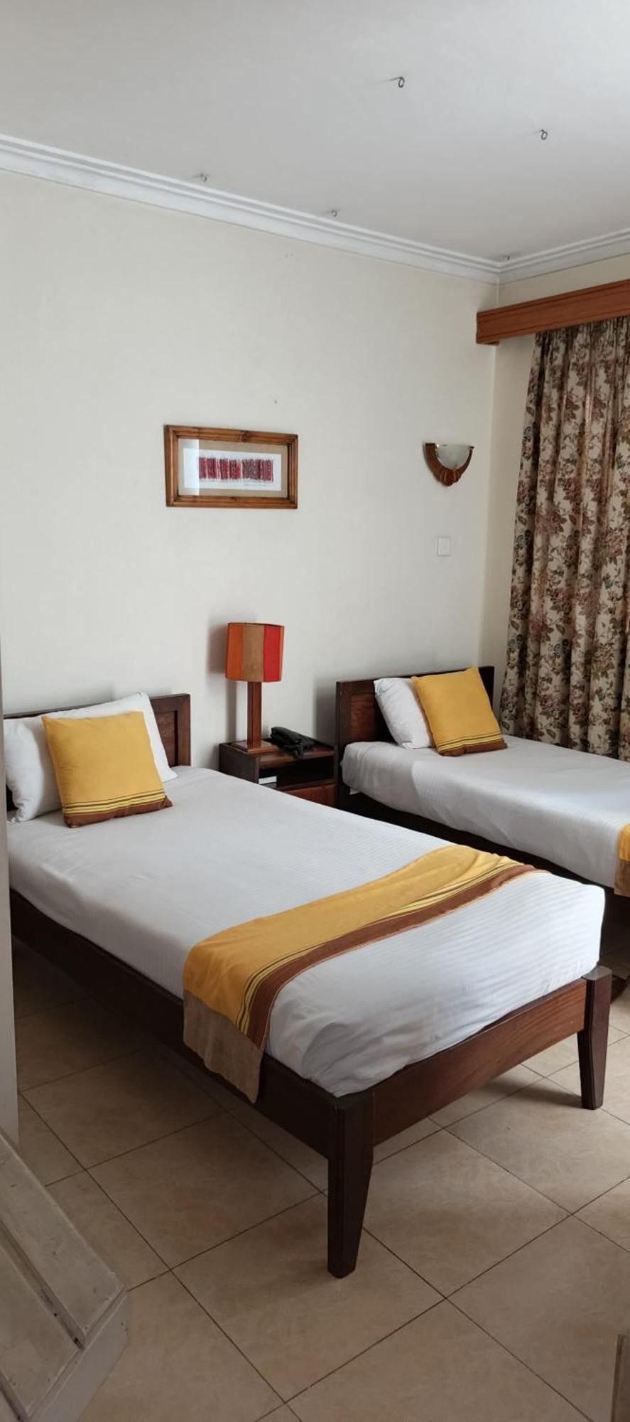 Kenya Comfort Hotel Nairobi Exterior foto